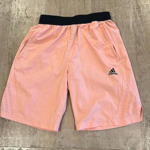 Adidas shorts, size Small.  Beautiful peach color, NWOT - Picture 1 of 6